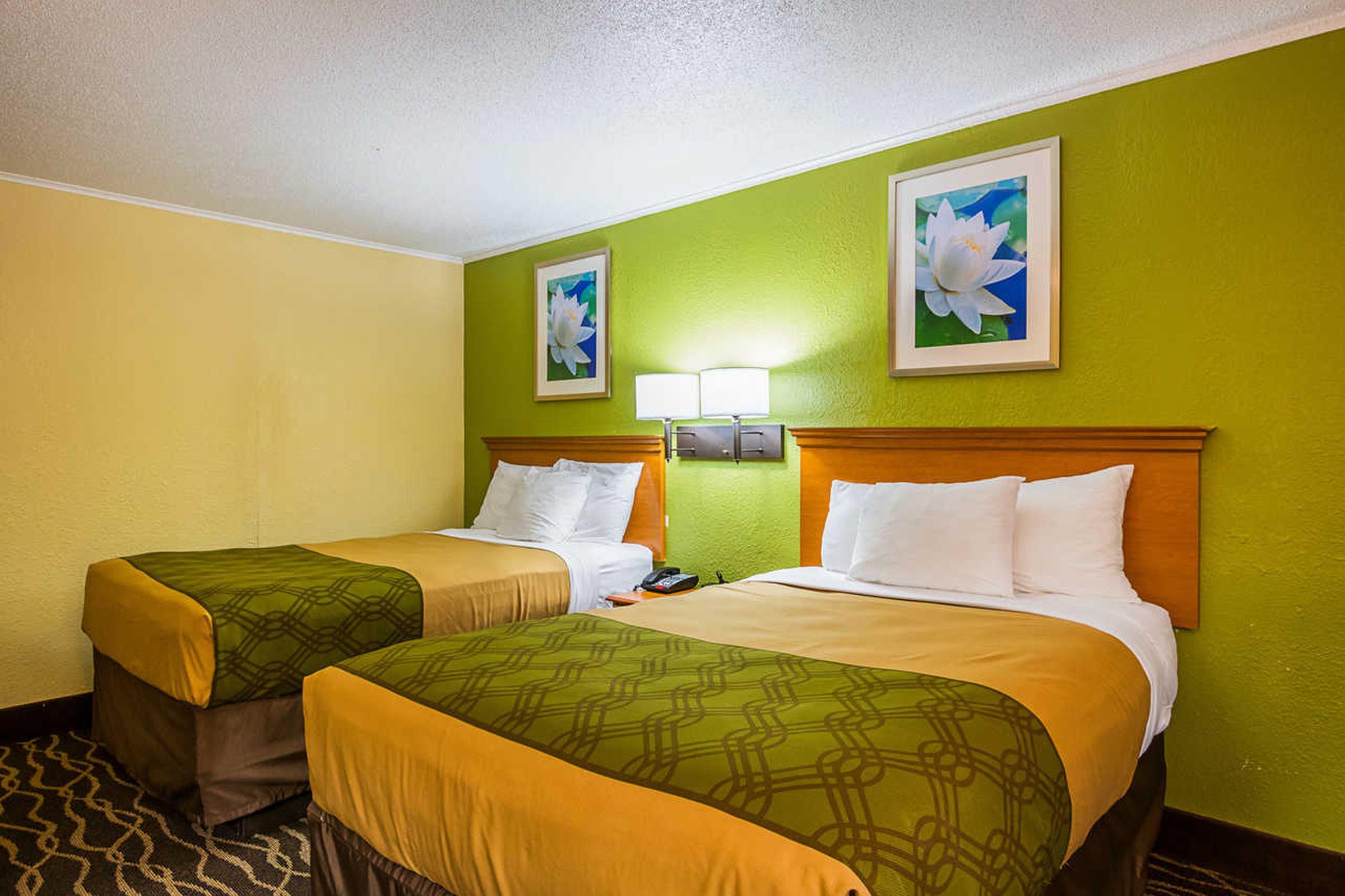 Econo Lodge Savannah Esterno foto