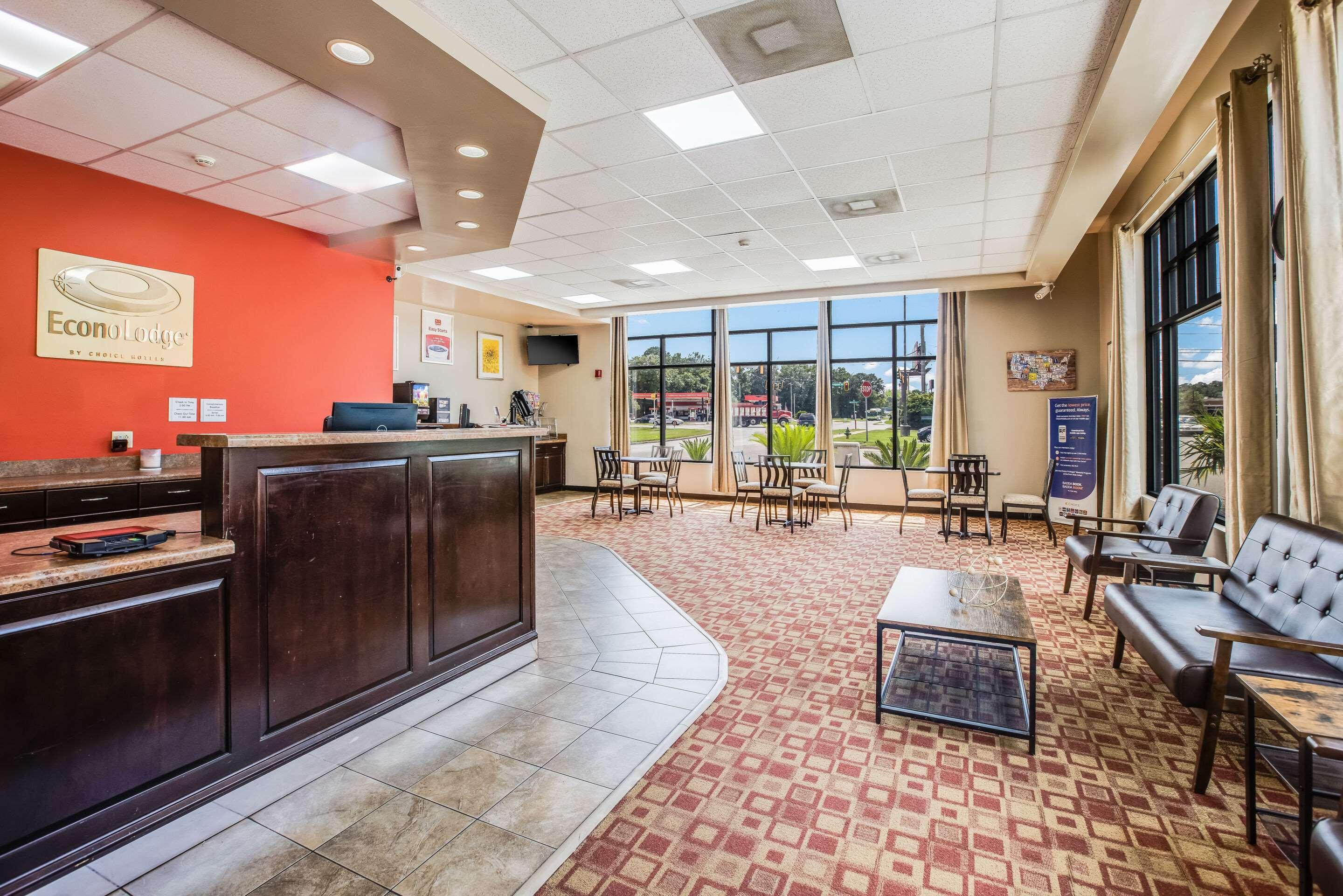 Econo Lodge Savannah Esterno foto